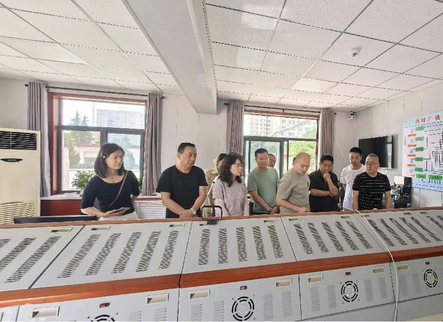 79、【2025.6.30】（西峰台 何一帆）加强保障能力  确保安全播出 ——省广电局西峰广播转播台完成电力环境监测设备安装调试工作.jpg