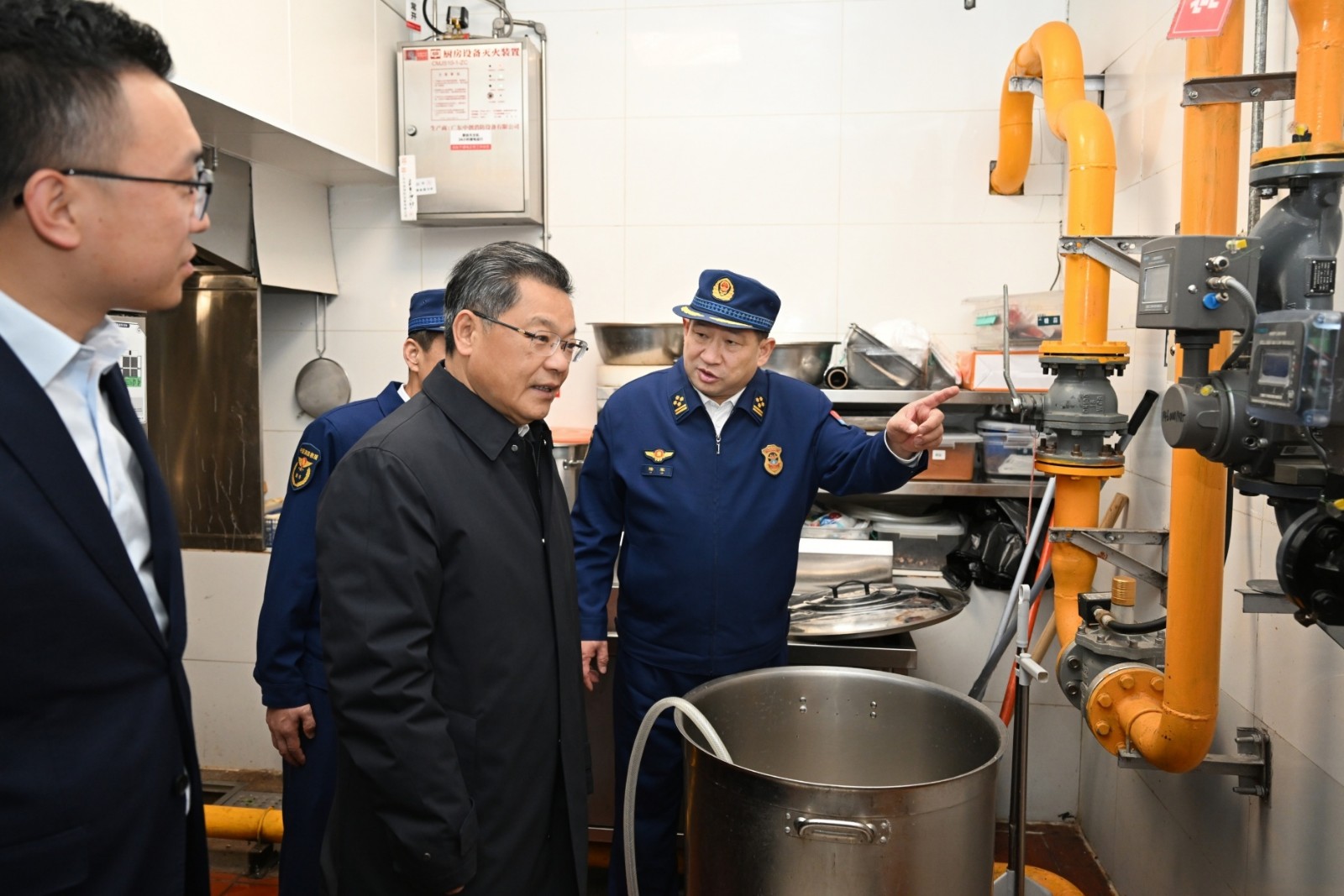 1765155574496856.jpg 2.jpg