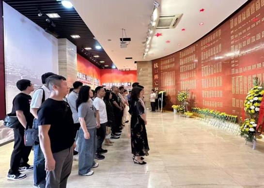 兰州市文旅局赴八路军兰州办事处纪念馆开展庆“七一”主题活动2.jpg